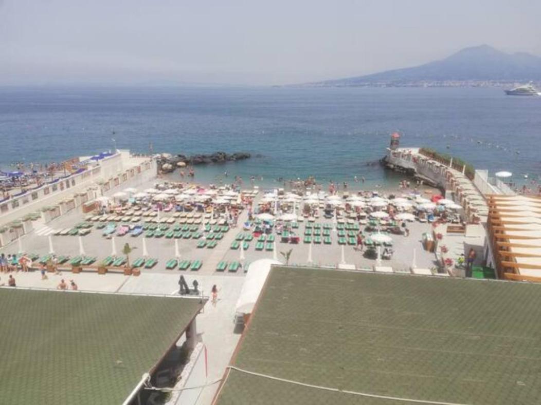 Maremonti Apartments Castellammare di Stabia Eksteriør bilde