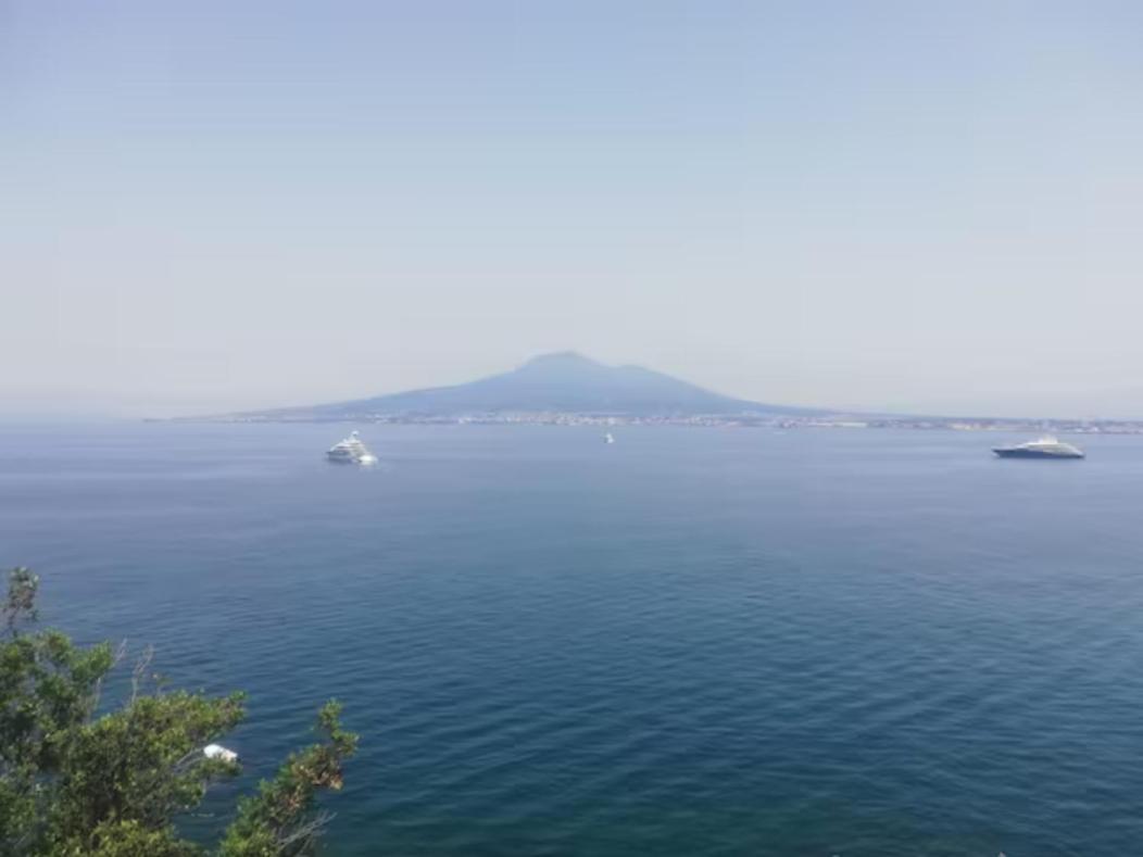 Maremonti Apartments Castellammare di Stabia Eksteriør bilde